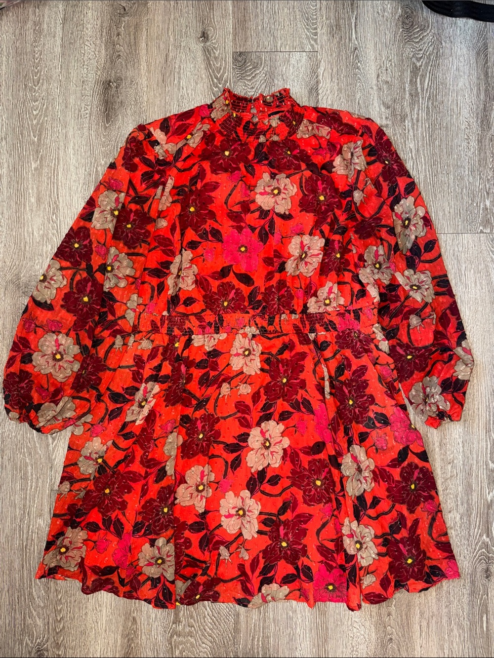 Torrid mini clip dot red dress floral print mock neck pockets size 3 - Picture 2 of 7